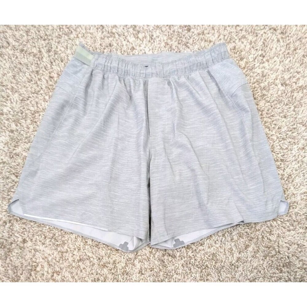 Lululemon Shorts Mens Medium 6" Gray Lined Gym Running